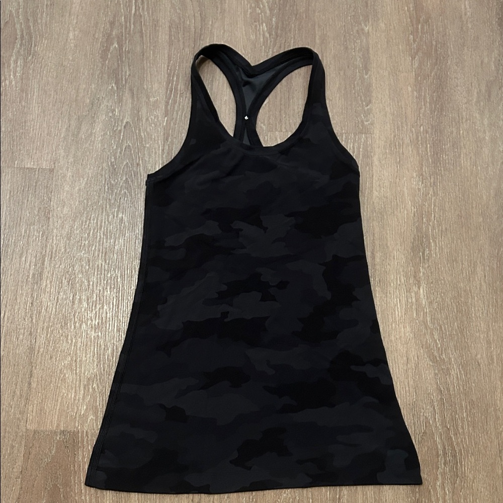NWOT Lululemon Cool Racerback Tank Nulu Camo design